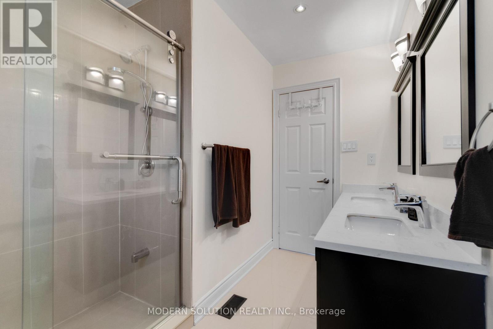 44 BENDAMERE CRESCENT - Image 23