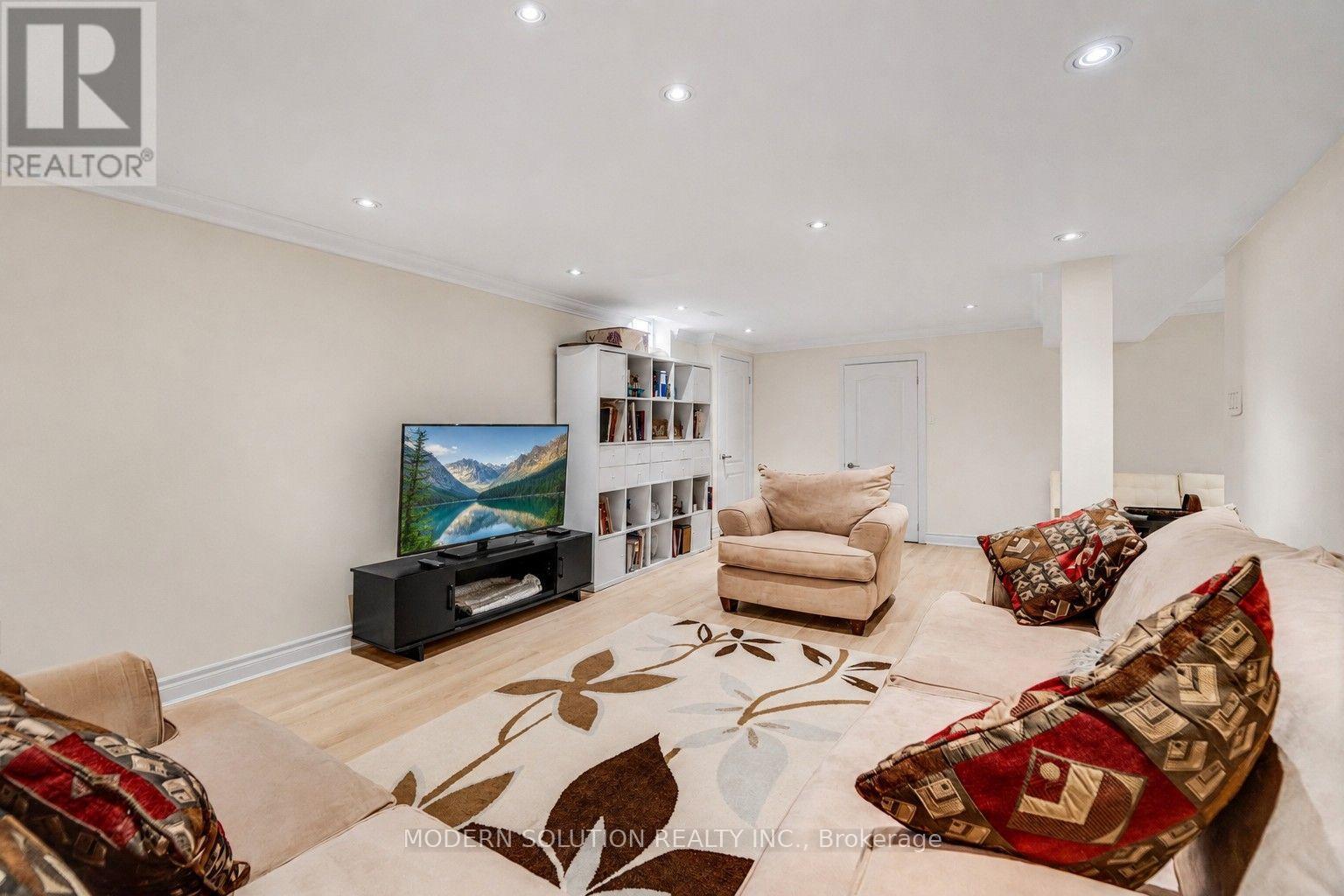 44 BENDAMERE CRESCENT - Image 28