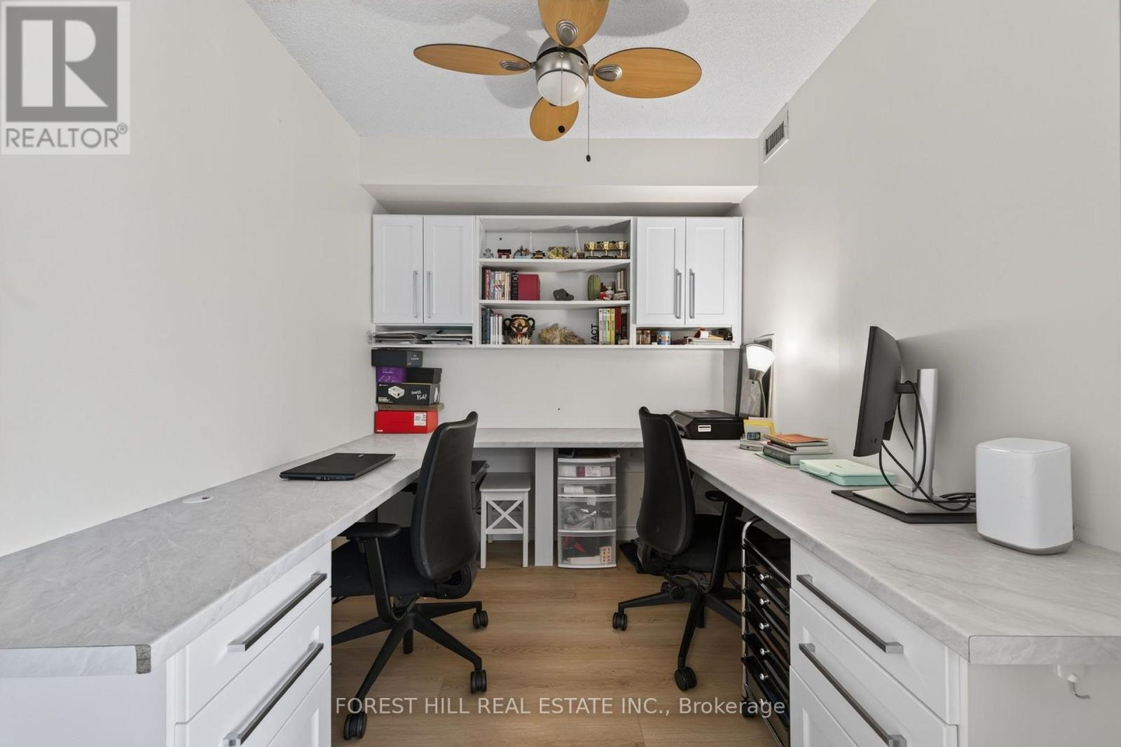 #407 350 RED MAPLE ROAD - Image 11