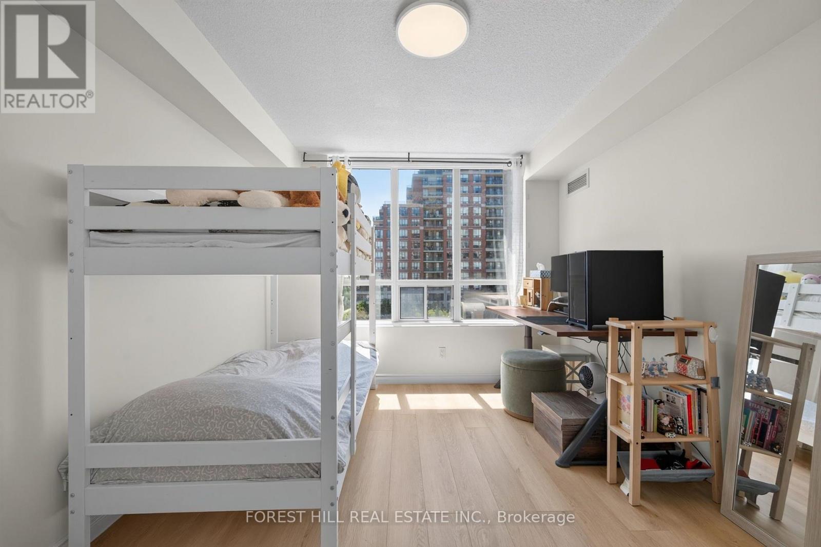 #407 350 RED MAPLE ROAD - Image 16