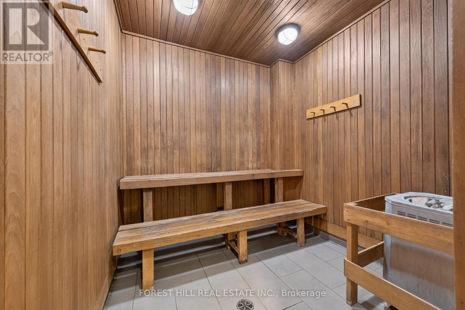 #407 350 RED MAPLE ROAD - Image 30