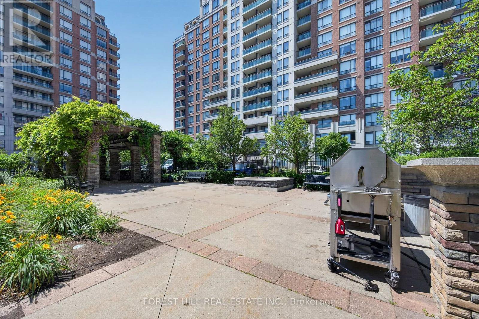 #407 350 RED MAPLE ROAD - Image 33