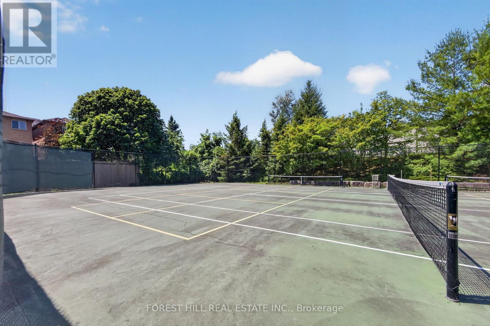 #407 350 RED MAPLE ROAD - 34