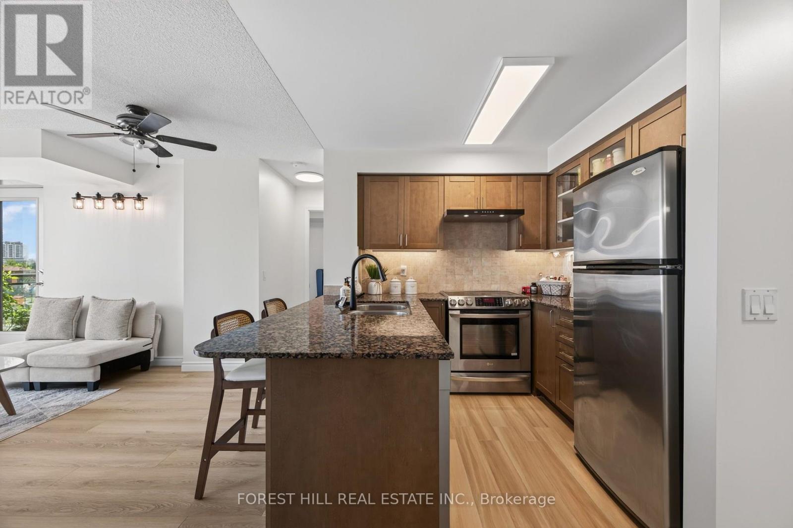 #407 350 RED MAPLE ROAD - Image 6