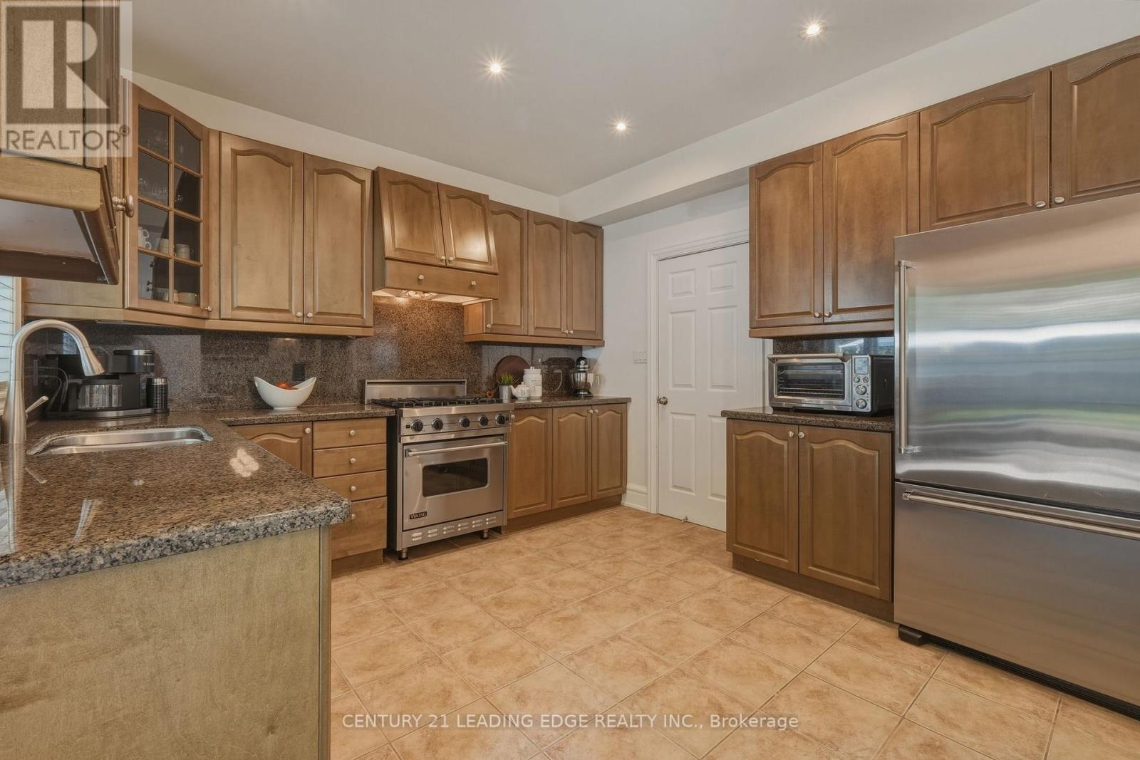 8 HAVERHILL TERRACE - Image 28
