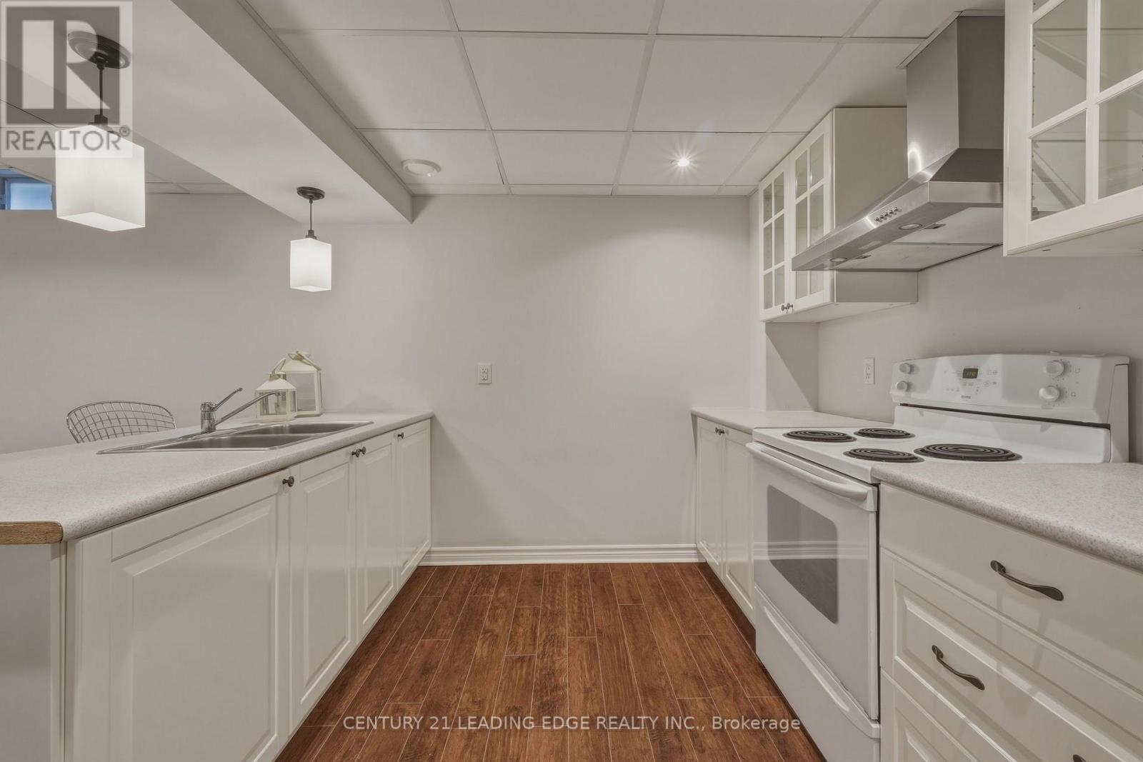 8 HAVERHILL TERRACE - Image 45