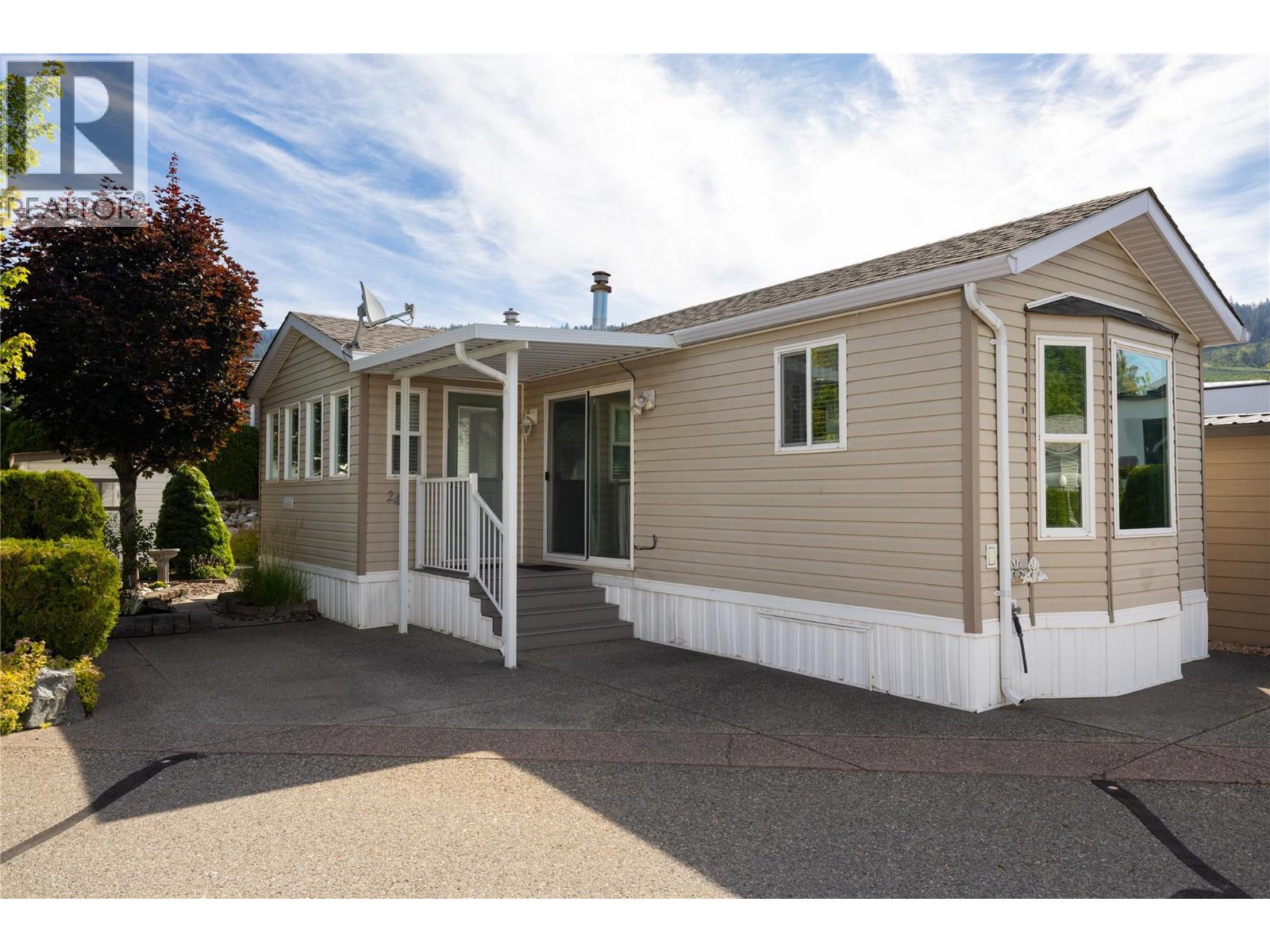 #24 8000 Highland Road - 1
