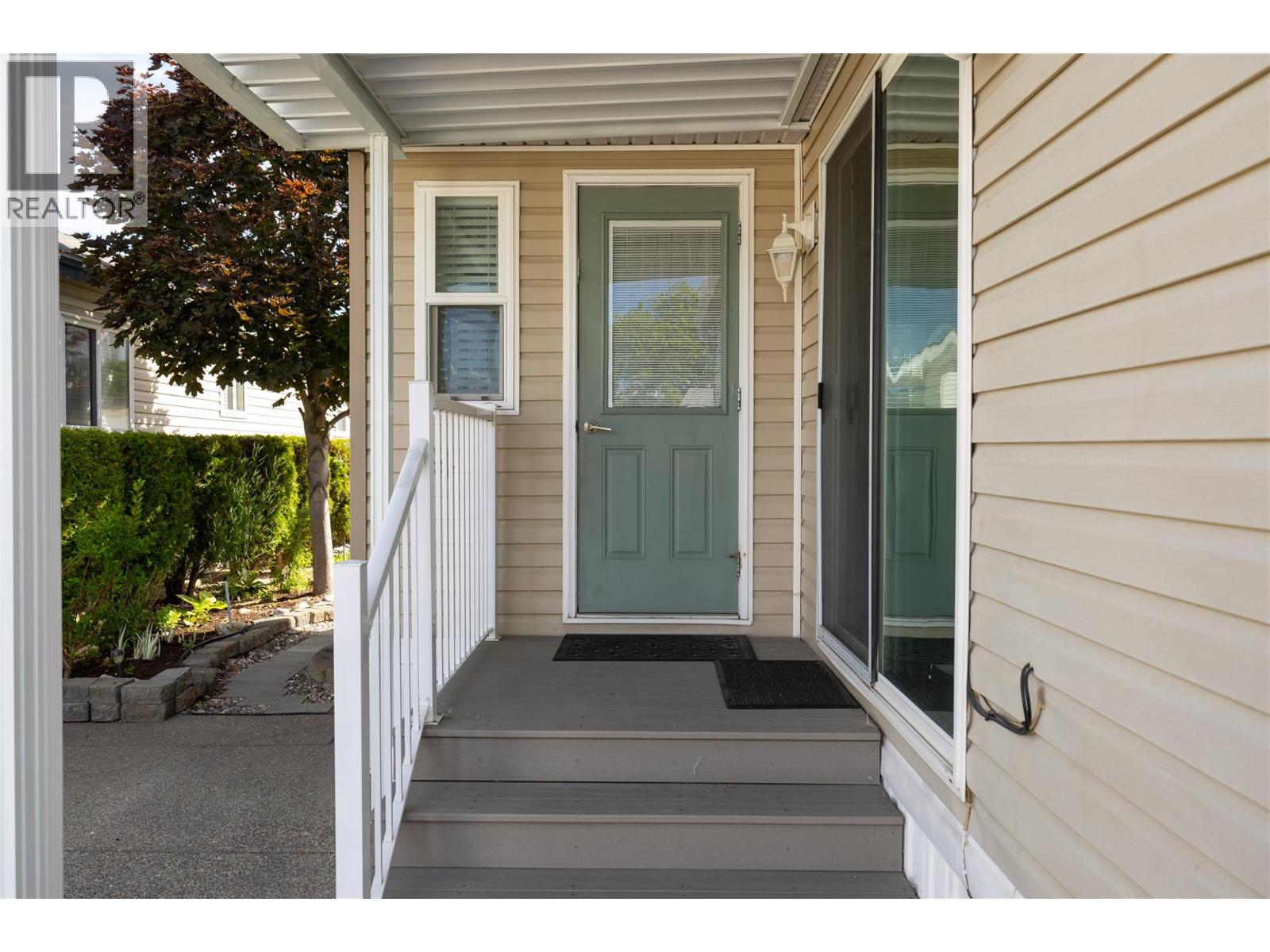 #24 8000 Highland Road - 2