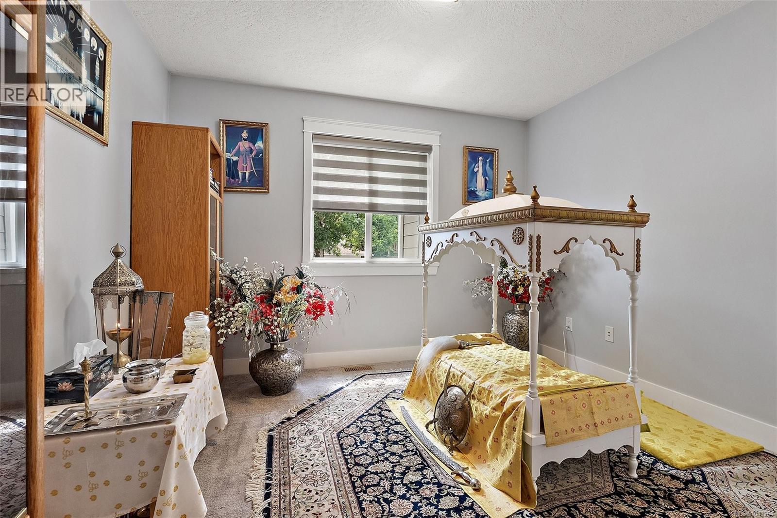 #4 3085 Sherman Rd - 18