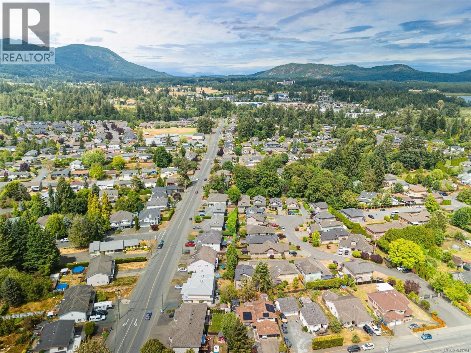 #4 3085 Sherman Rd - 32