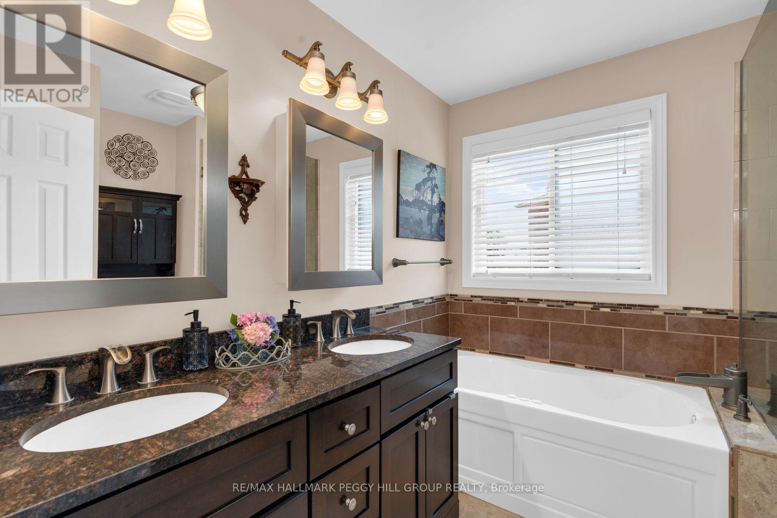 52 SUMMERSET DRIVE - 12
