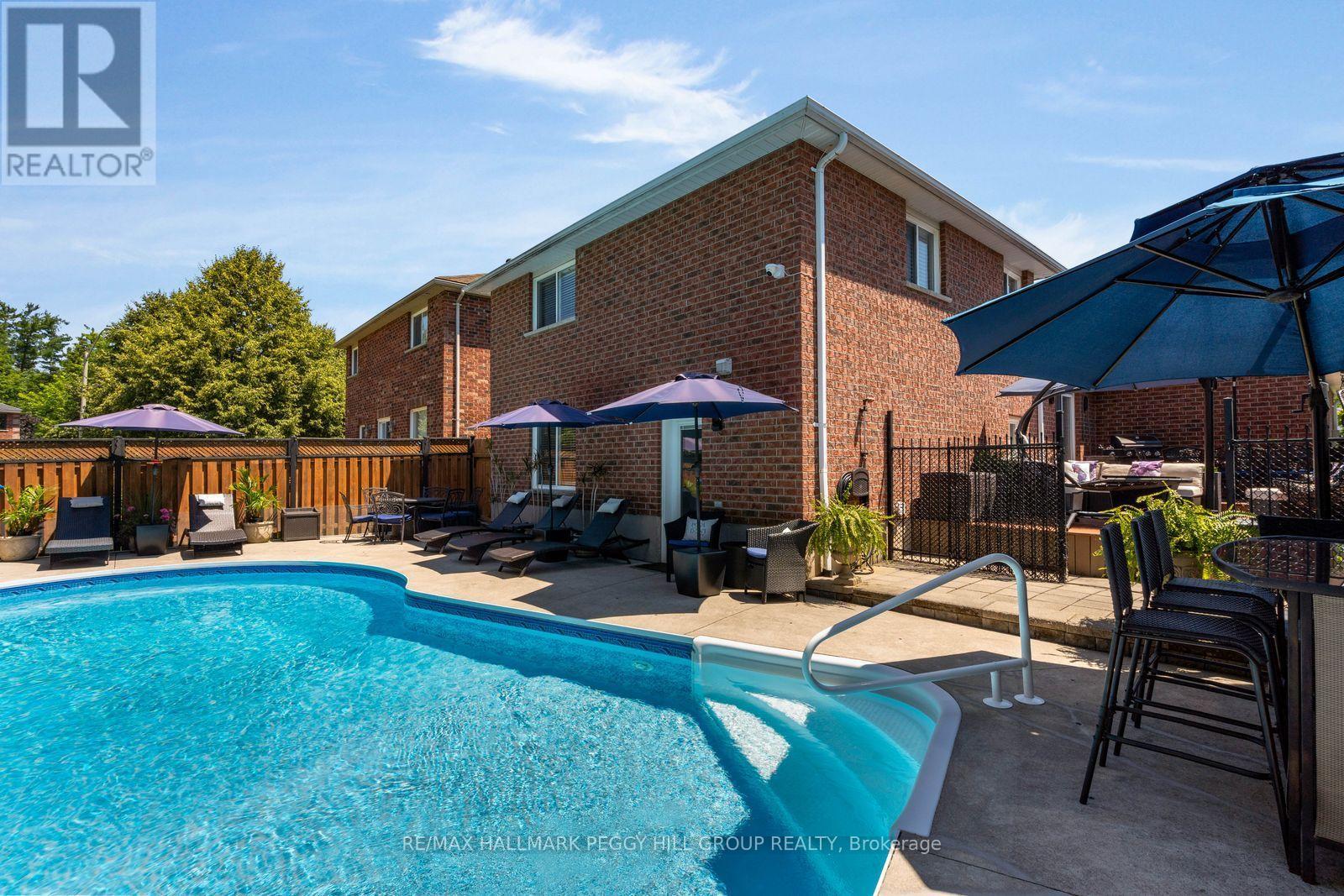52 SUMMERSET DRIVE - 19