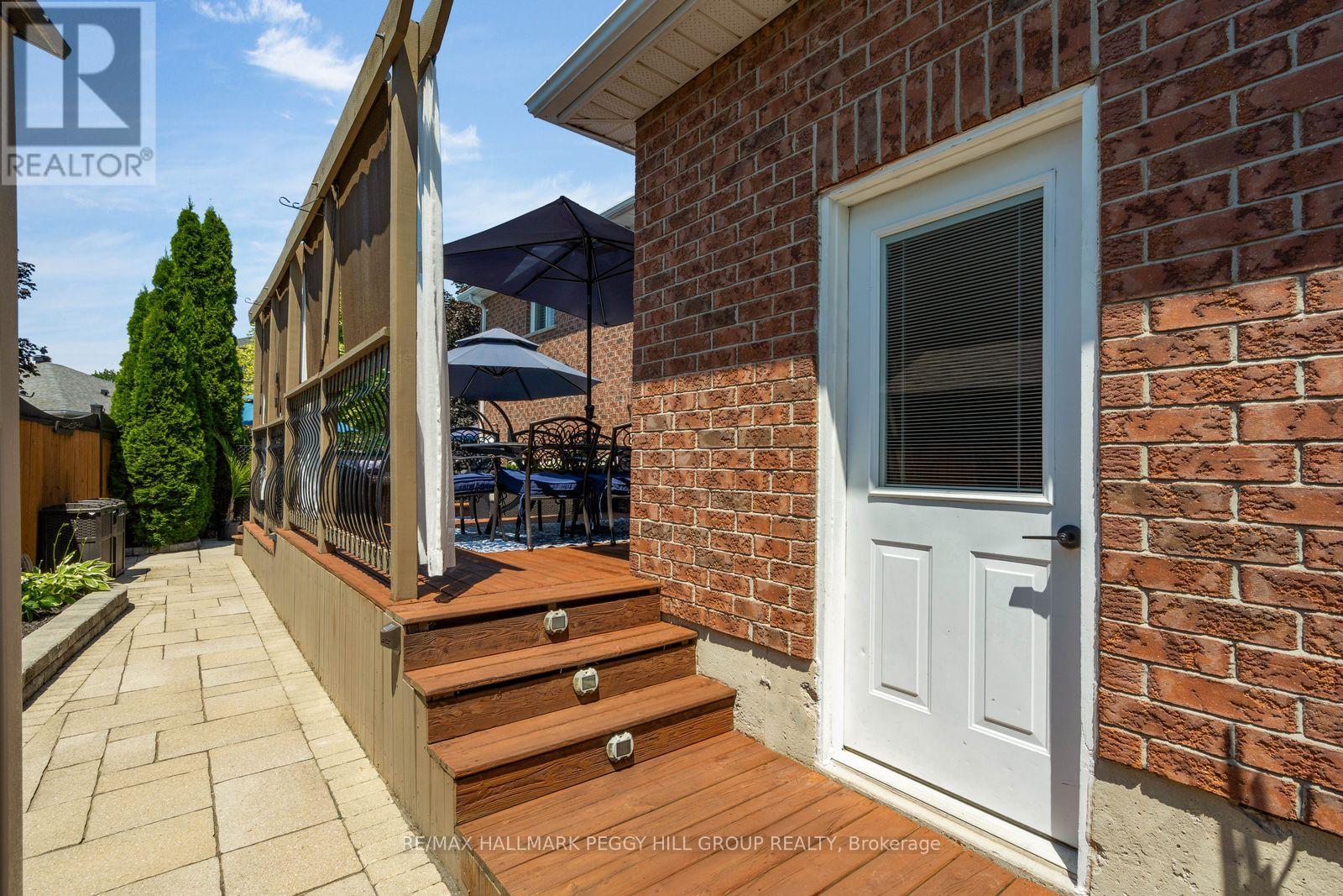 52 SUMMERSET DRIVE - 21