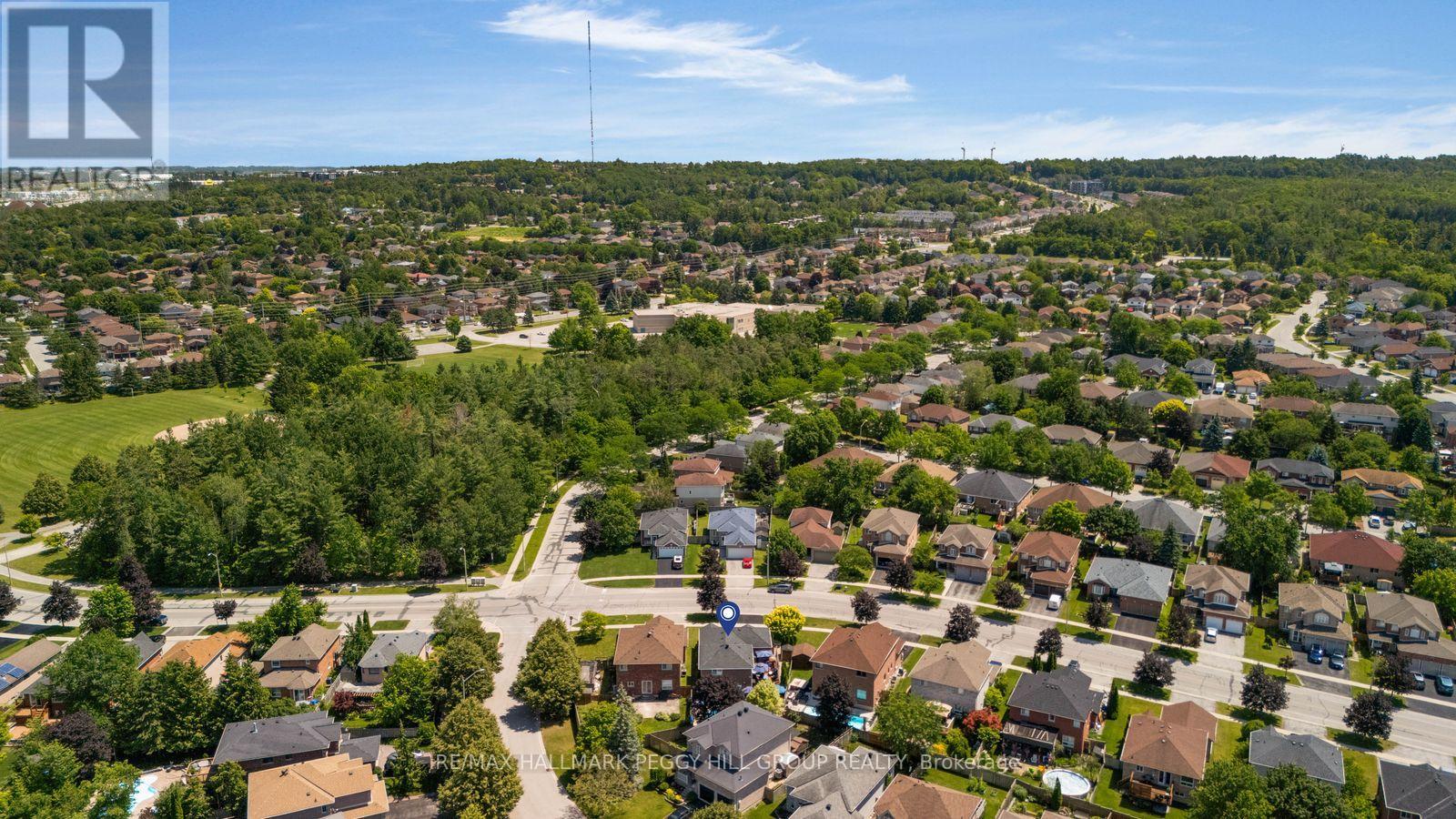 52 SUMMERSET DRIVE - 24