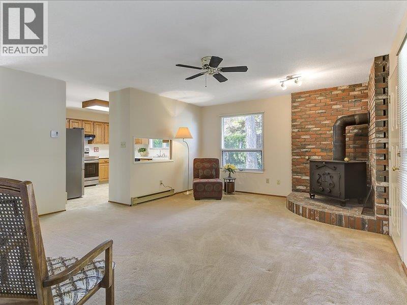  2434 Rhondda Crescent, Kelowna