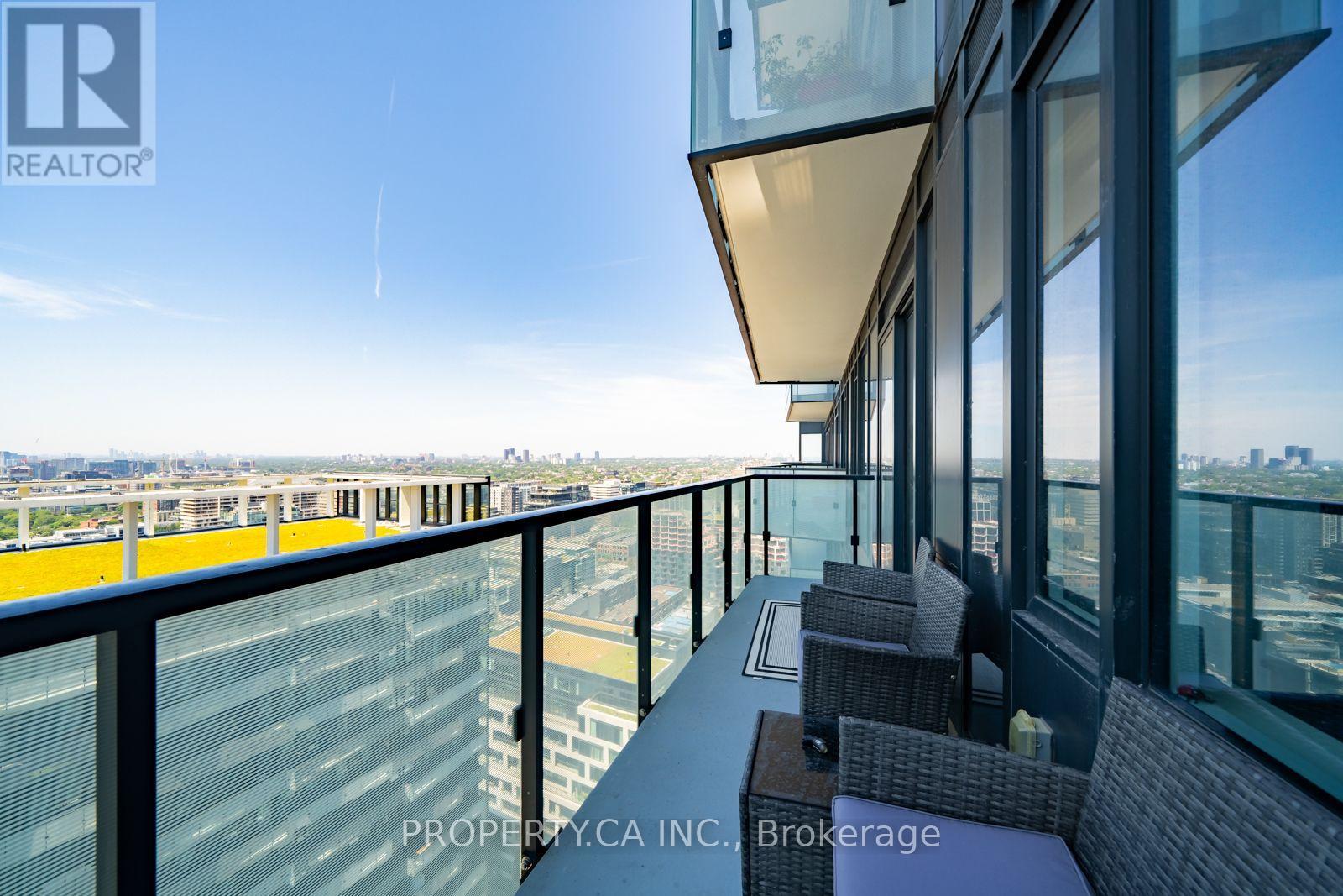 #2401 470 FRONT STREET W - 34