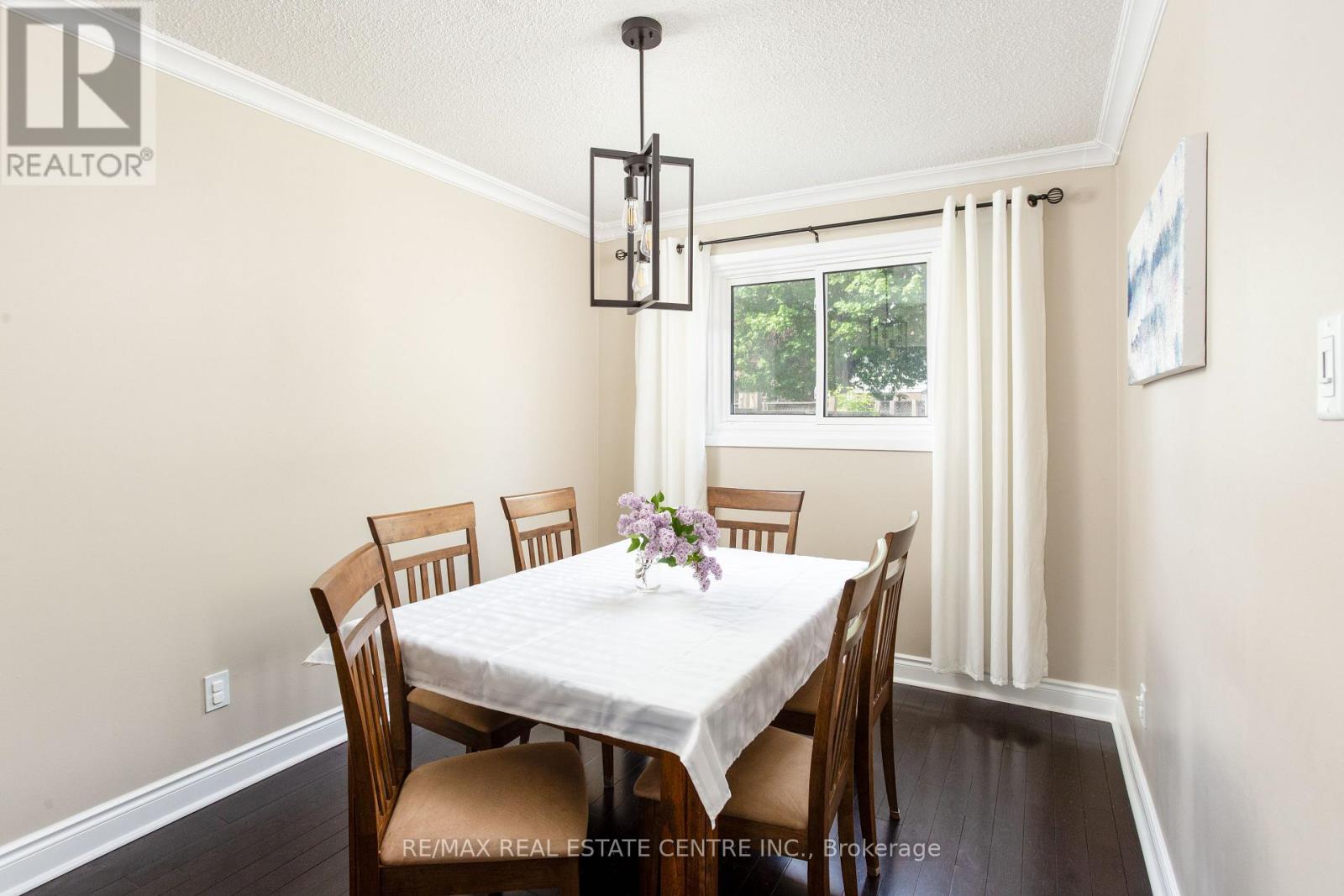 289 ARCHDEKIN DRIVE - 12