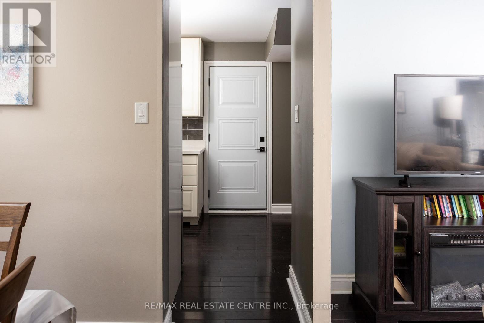 289 ARCHDEKIN DRIVE - 15