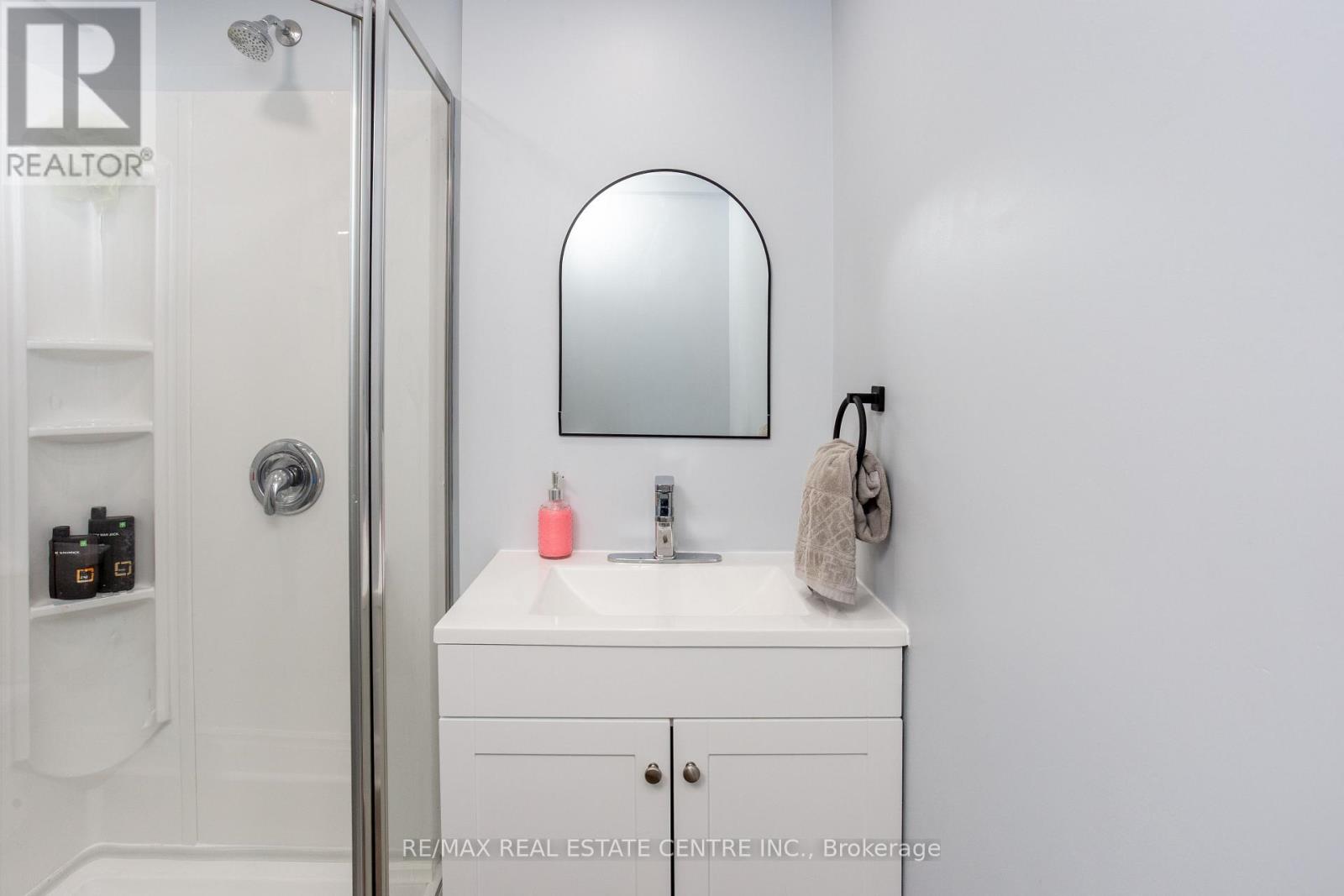 289 ARCHDEKIN DRIVE - 33