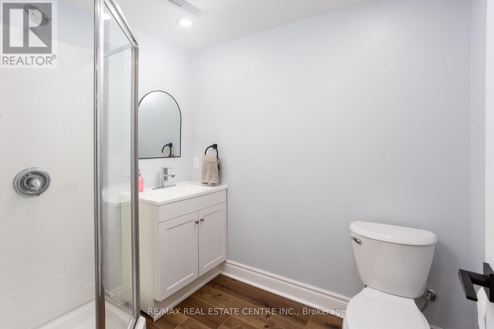 289 ARCHDEKIN DRIVE - 34