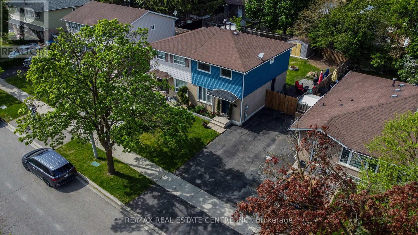 289 ARCHDEKIN DRIVE - 49