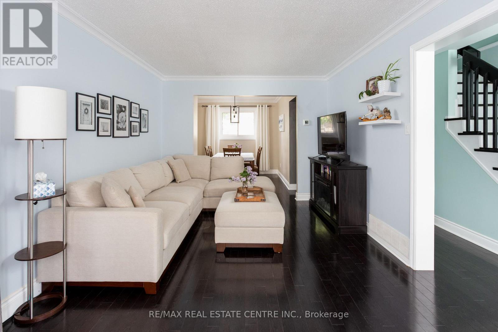 289 ARCHDEKIN DRIVE - 5