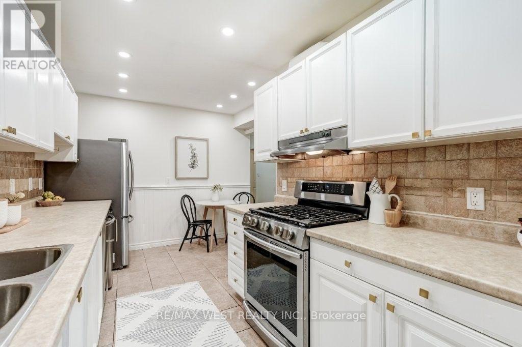 #41 6240 MONTEVIDEO ROAD - 6