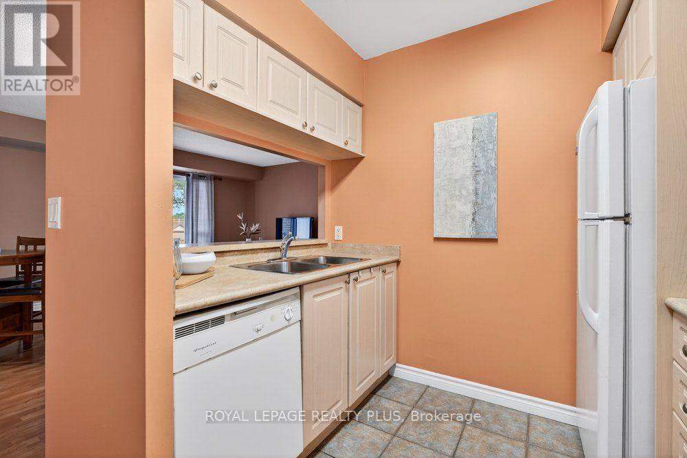 #412 2088 LAWRENCE AVENUE W - 13