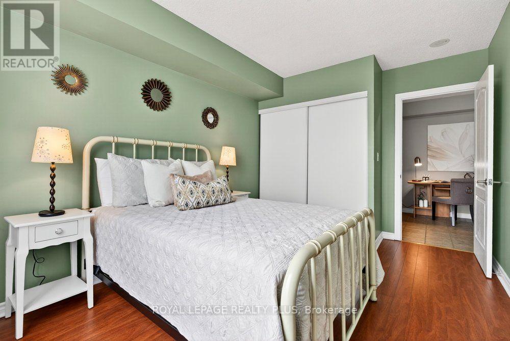 #412 2088 LAWRENCE AVENUE W - 23