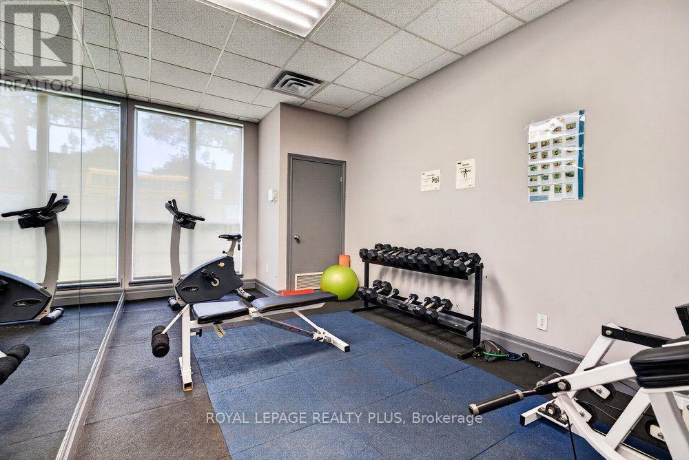 #412 2088 LAWRENCE AVENUE W - 30