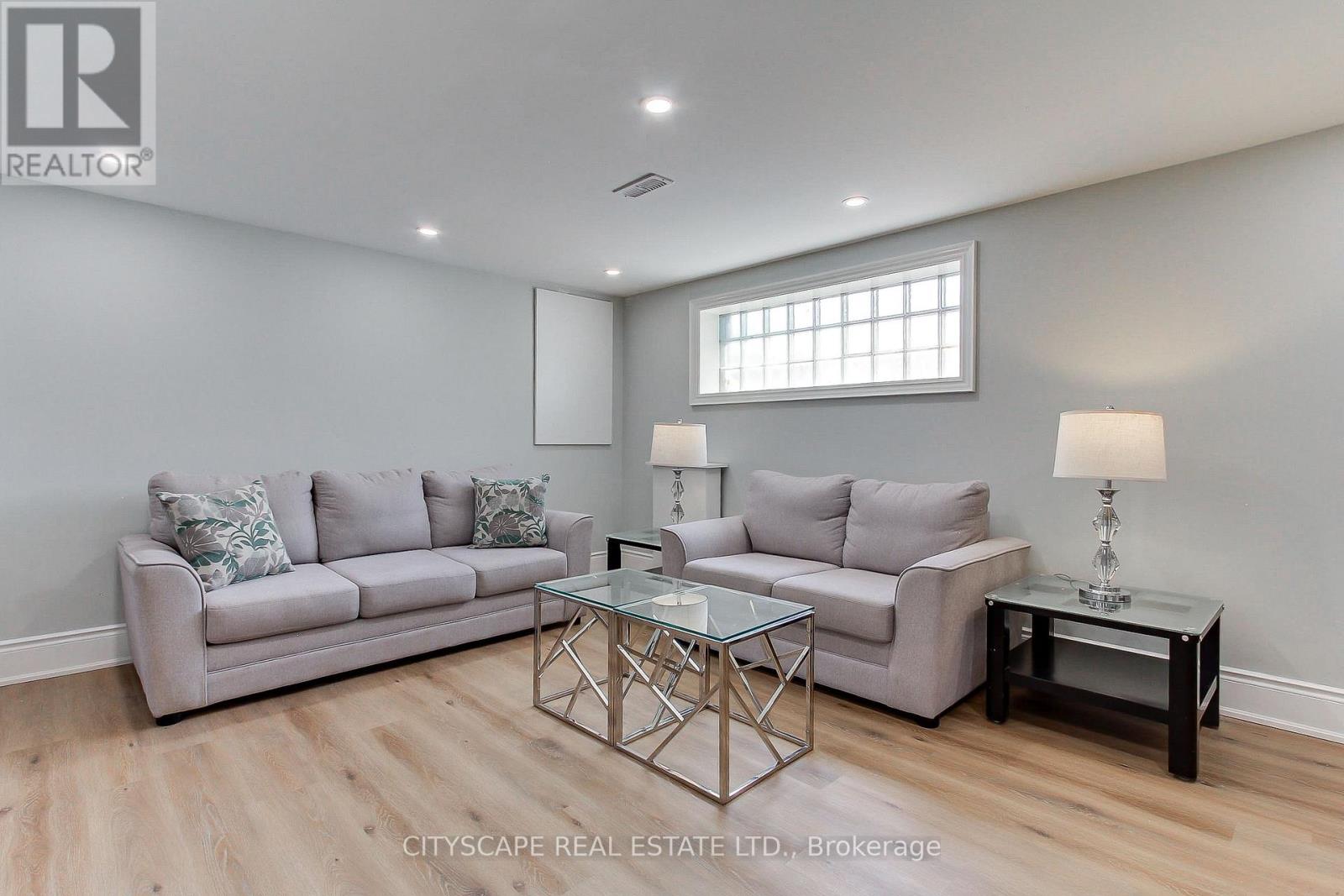 1543 INDIAN GROVE - Image 40