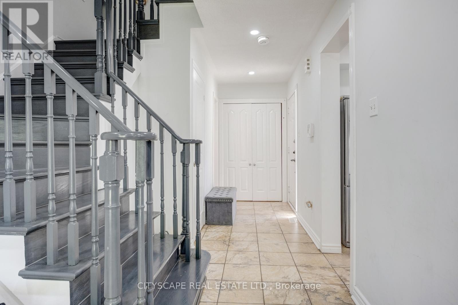 65 MULLIS CRESCENT - 7