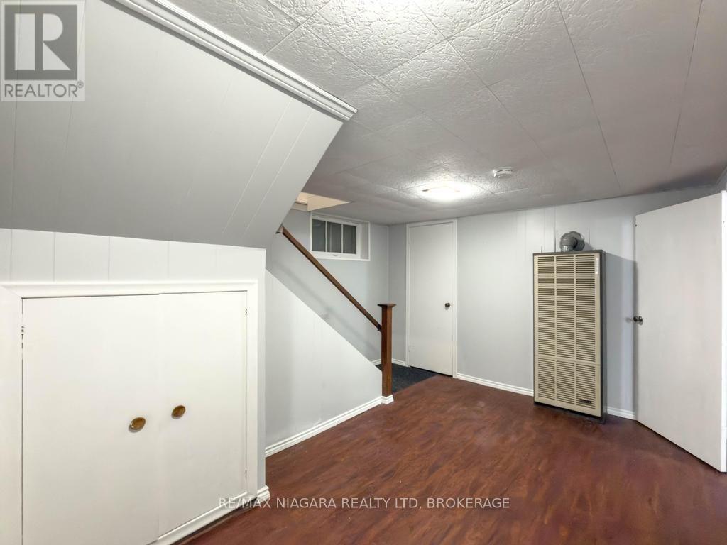 5576 DESSON AVENUE - 30