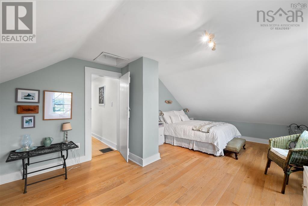 66 Main Street - 31