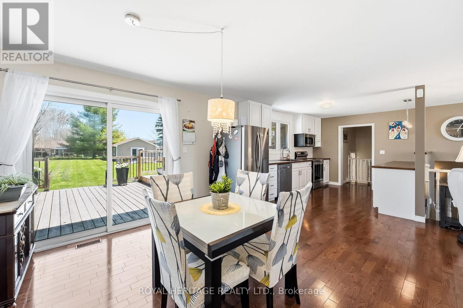 2434 WALLBRIDGE LOYALIST ROAD - 11