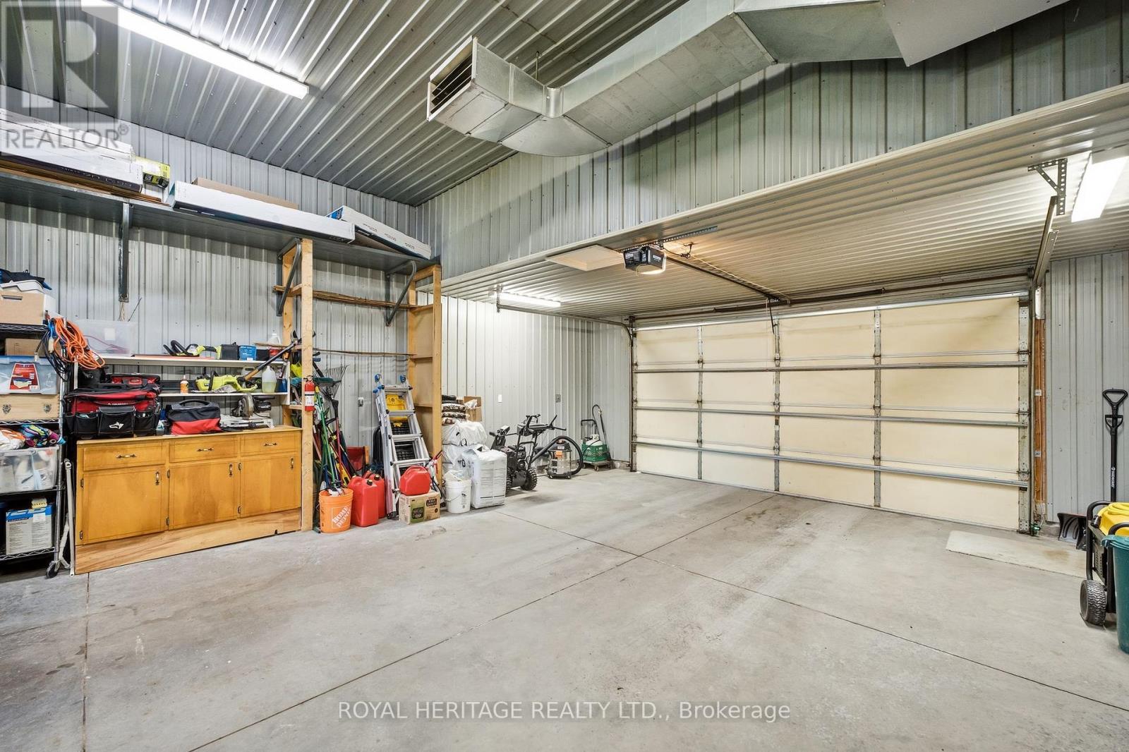 2434 WALLBRIDGE LOYALIST ROAD - 34