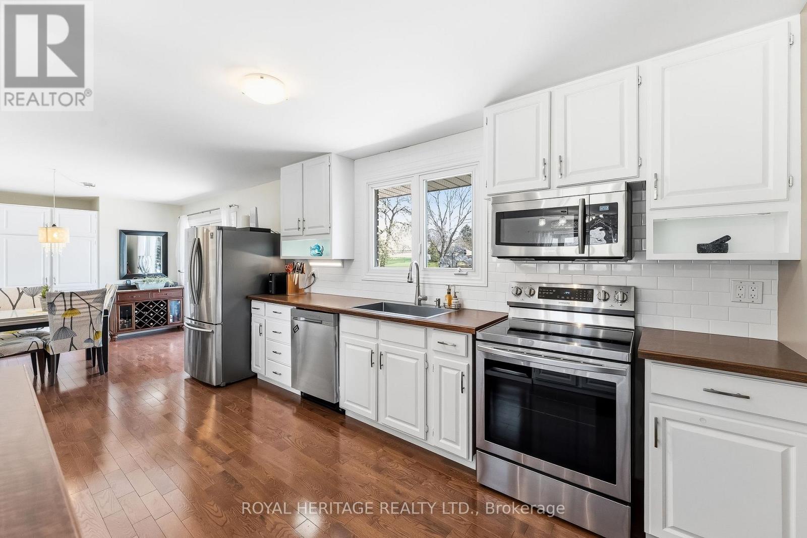 2434 WALLBRIDGE LOYALIST ROAD - 9
