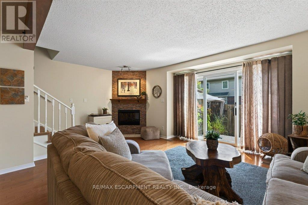 #55 55 KERMAN AVENUE - Image 9