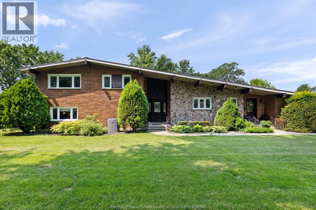 69 KAEL CRESCENT - 1