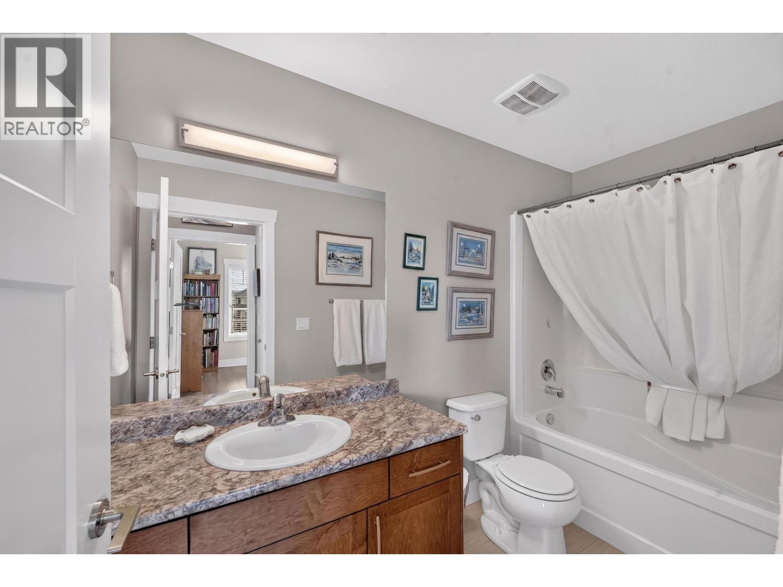 402 11205 105 AVENUE, Fort St. John