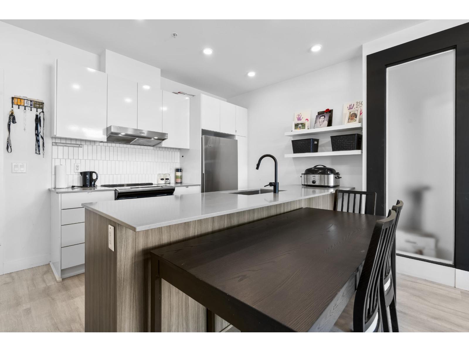 610 32828 LANDEAU PLACE, Abbotsford