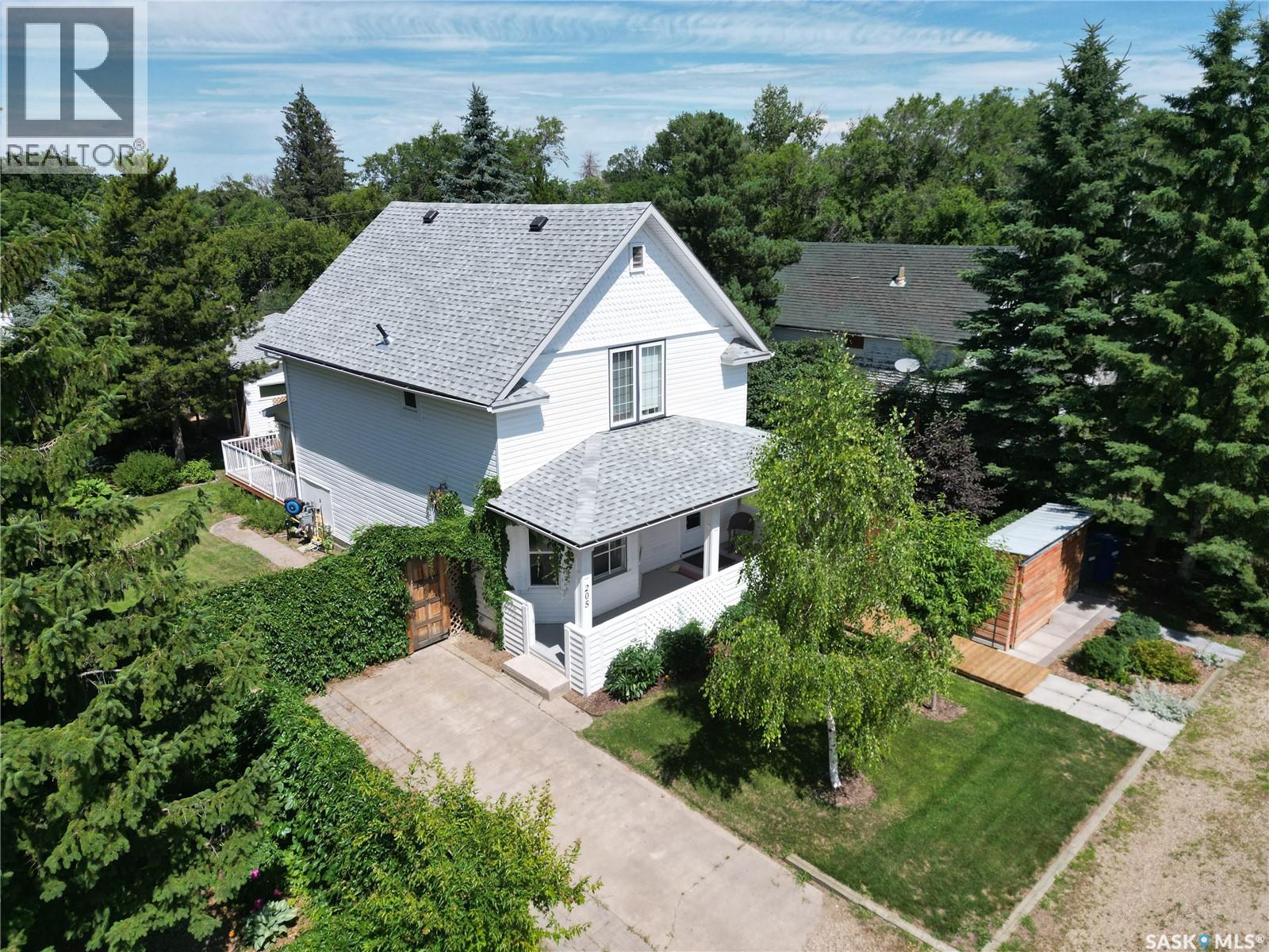 205 3rd AVENUE - 1