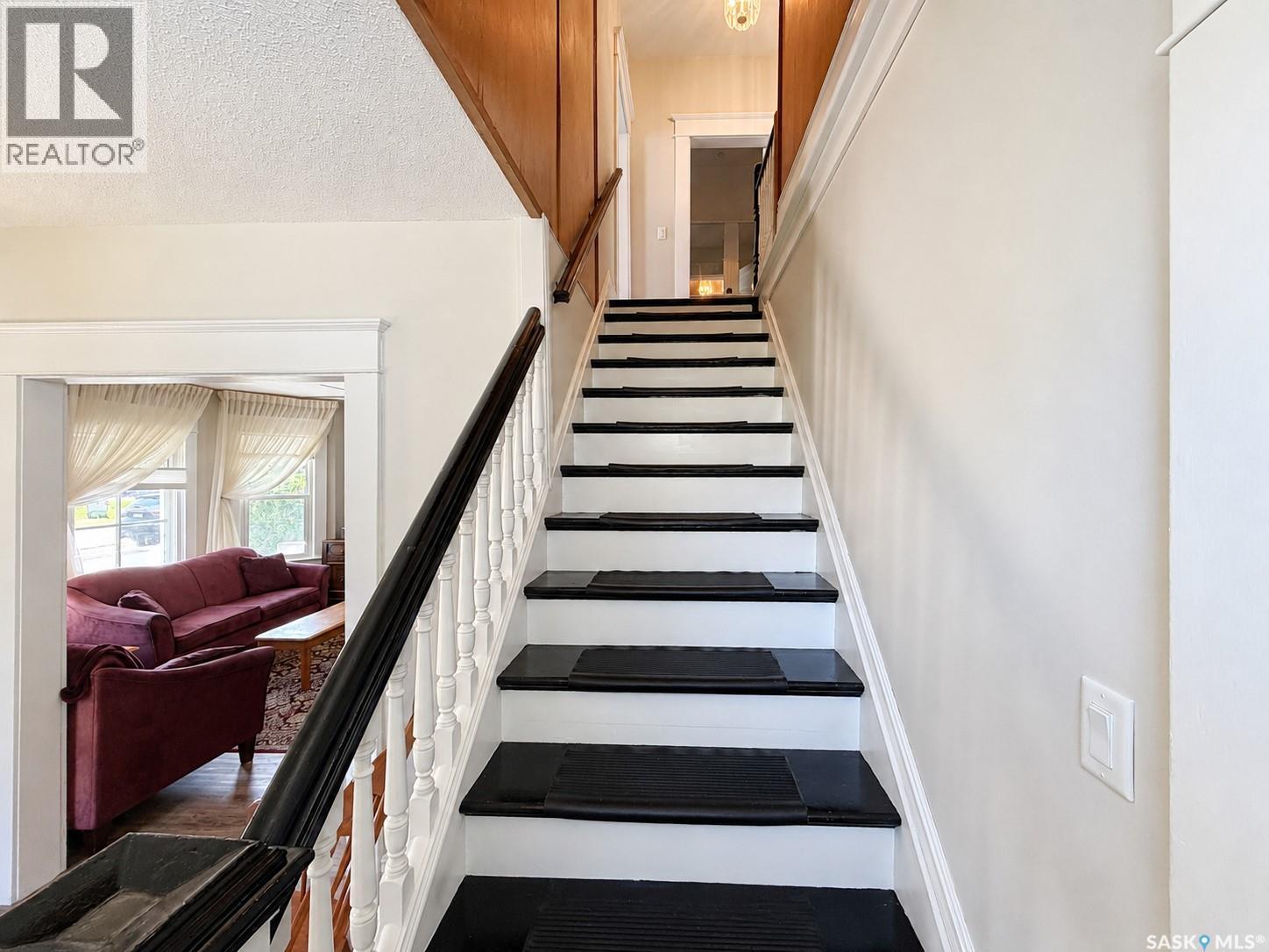 205 3rd AVENUE - 18