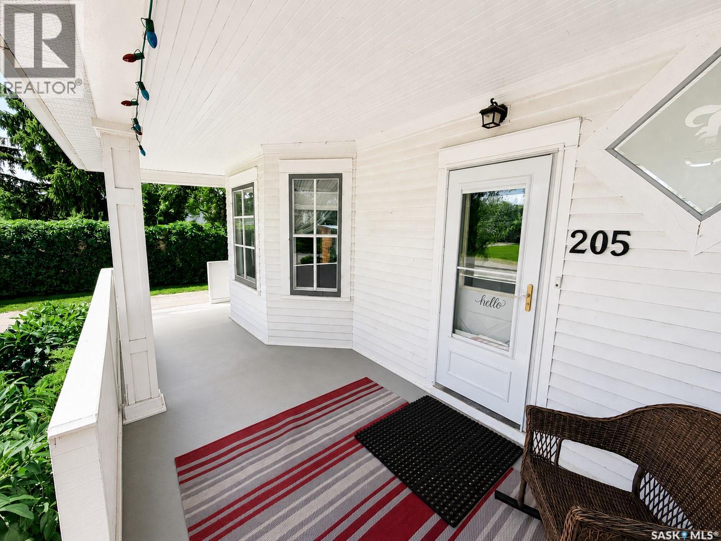 205 3rd AVENUE - 4
