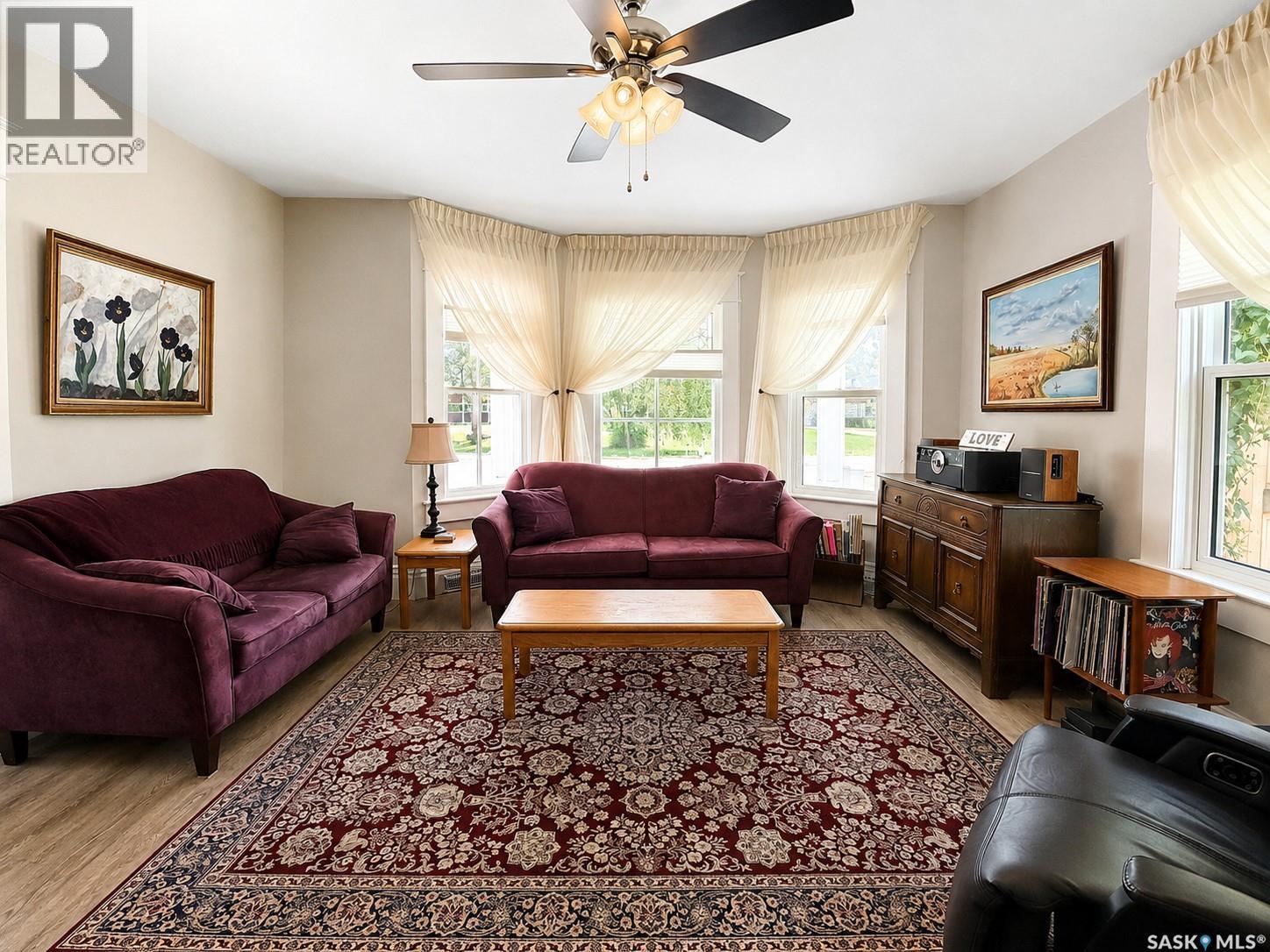 205 3rd AVENUE - 6