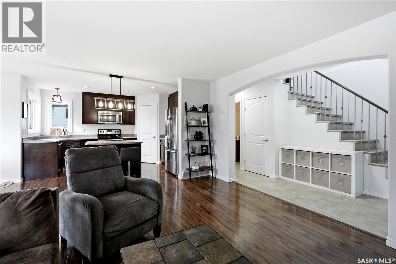 668 Lehrer CRESCENT - Image 18