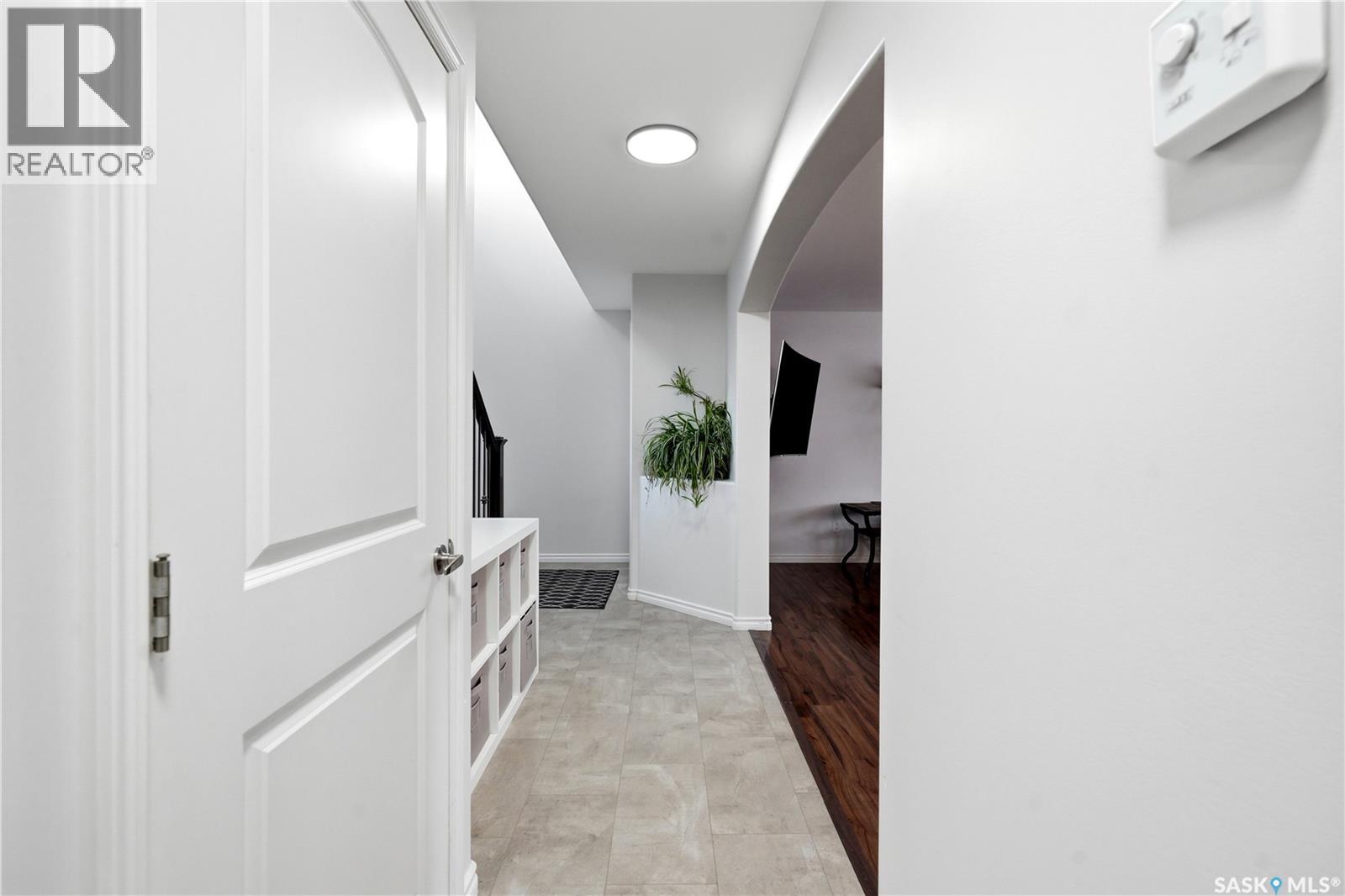 668 Lehrer CRESCENT - Image 32