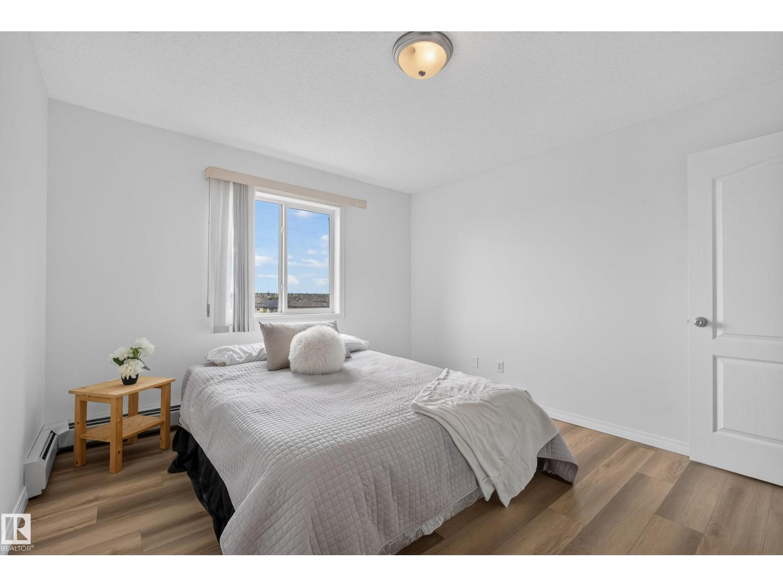 #430 3425 19 ST NW - 31