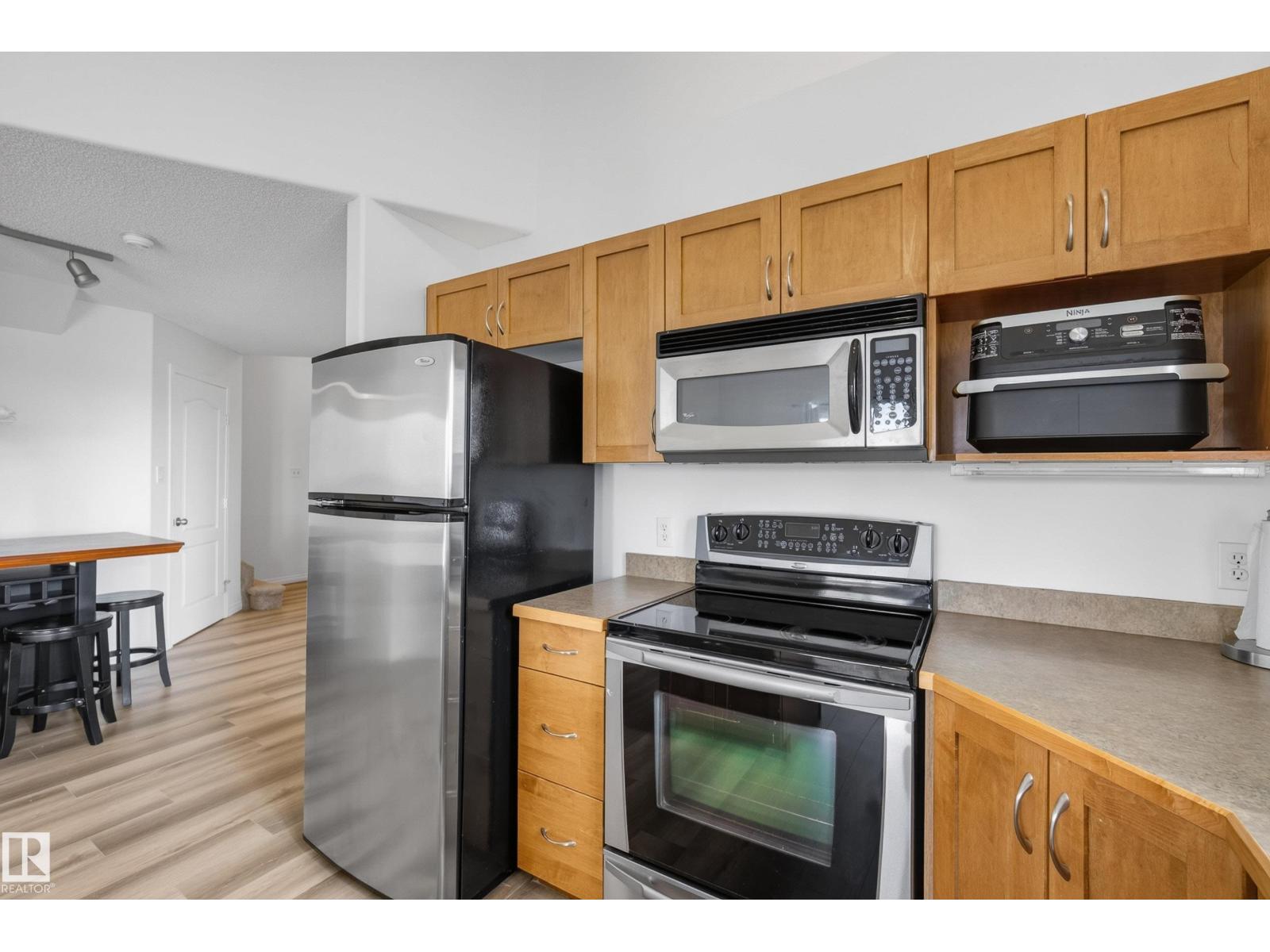 #430 3425 19 ST NW - 22