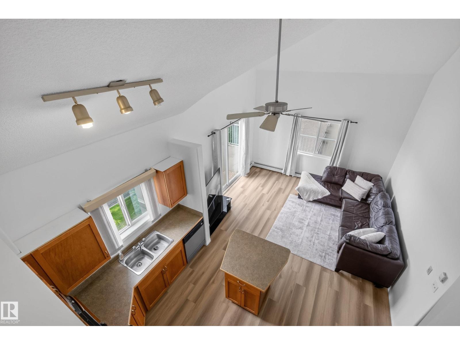 #430 3425 19 ST NW - 45